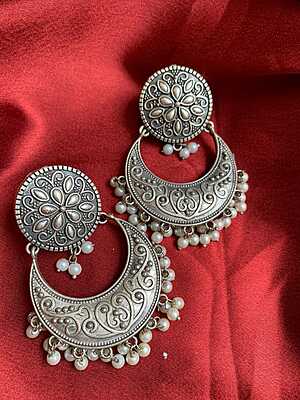 Elegant Oxidized Silver Chandbali Earrings with Pearl Accents Elegant Oxidized Silver Chandbali Earrings with Pearl Accents