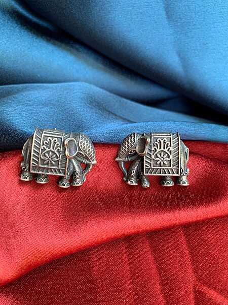 Antique Silver-Tone Regal Elephant Stud Earrings Antique Silver-Tone Regal Elephant Stud Earrings