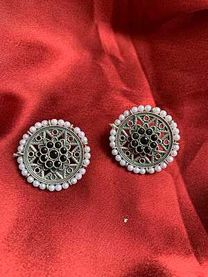 Oxidized Silver Circular Studs with Pearl Borders Oxidized Silver Circular Studs with Pearl Borders