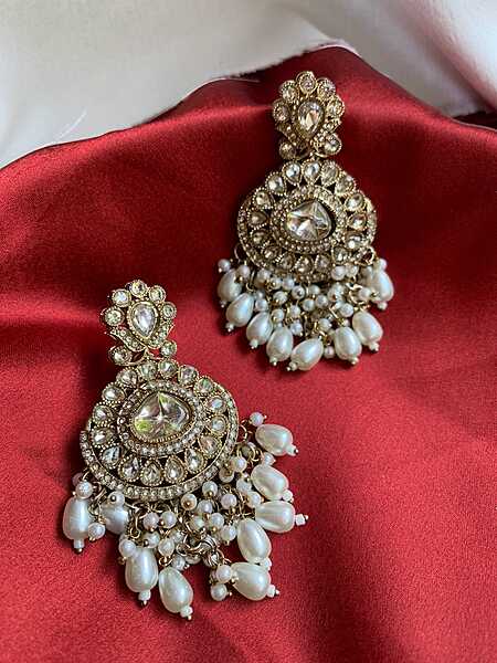 Elegant Kundan & Pearl Drop Chandbali Earrings