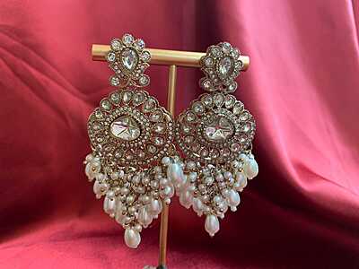 Elegant Kundan & Pearl Drop Chandbali Earrings