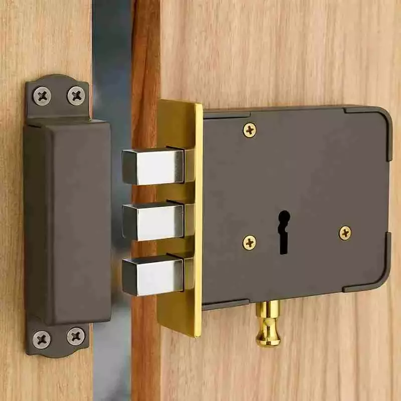 (4075) Palam Door Lock Square Bullet 3K
