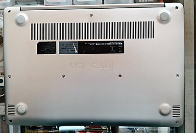 Dell Core Inspiron 5370 i5 8th Gen,8gb DDR4 Ram,256 GB SSD,14 inch Display,