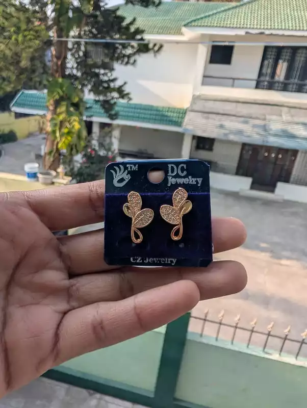 Ring Model Butterfly (JAD88)