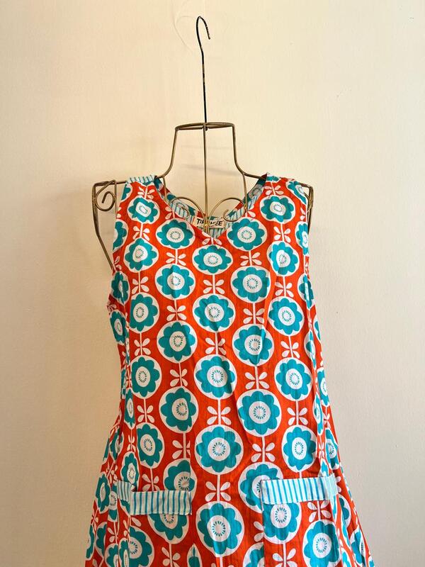 Seher's Short A-line with Patch-Back - Orange with Blue Flowers