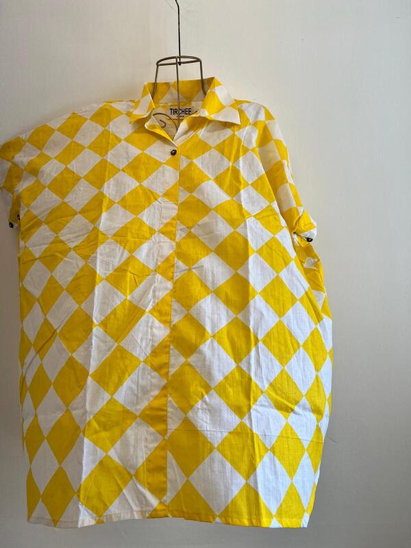 Ishq's Small Anti-fit with Back Open & Tie - Yellow & White Diamonds