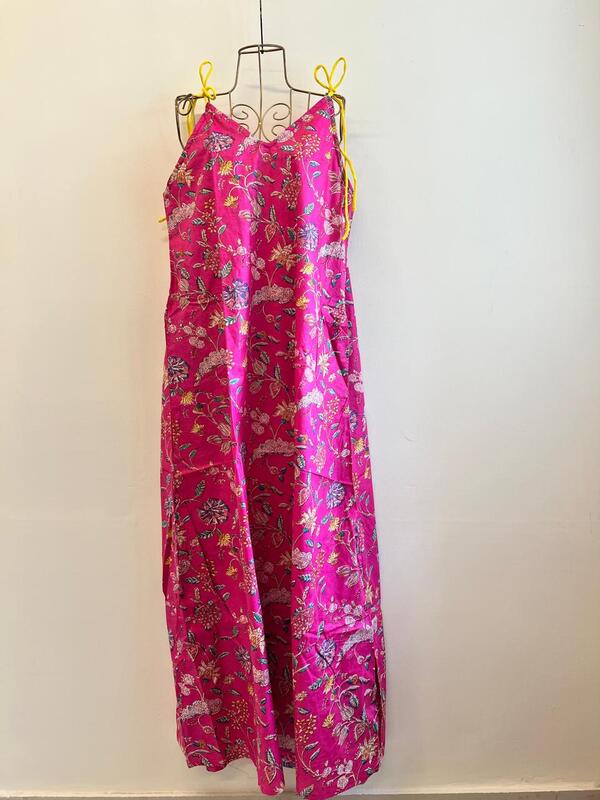 Anika's Free-Size Strappy Dress - Pink & Flowers