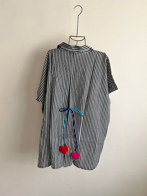 Ishq's Small Anti-fit with Back Open & Tie - Black & White Thin Stripes