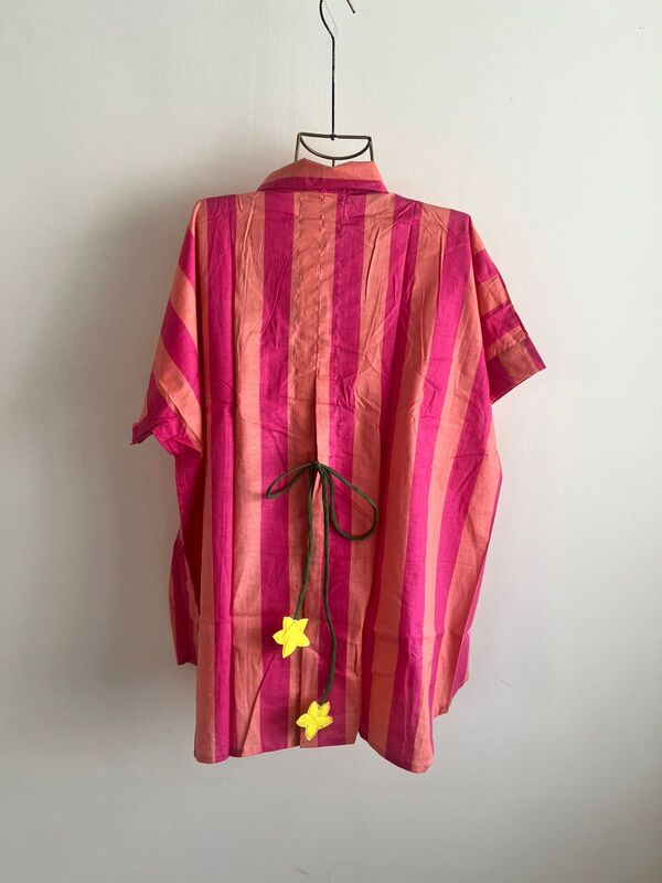 Ishq's Small Anti-fit with Back Open & Tie - Pink & Peach Stripes