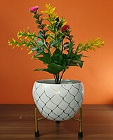 Metal Pot for Indoor with stand (Size -6 Inch)