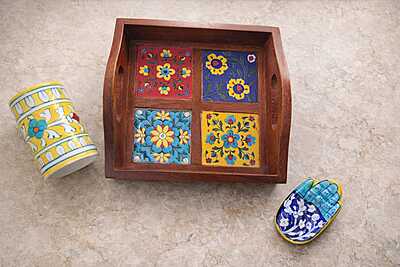 Quadra Heritage Tile Tray Set