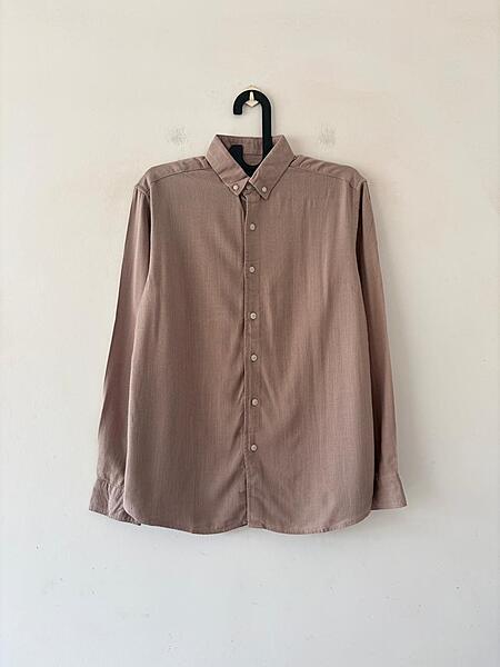 Wood brown linen shirt