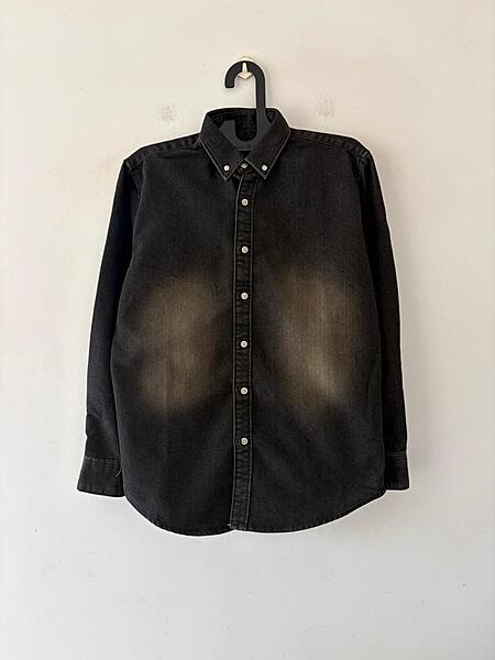 Charcoal crest denim shirt