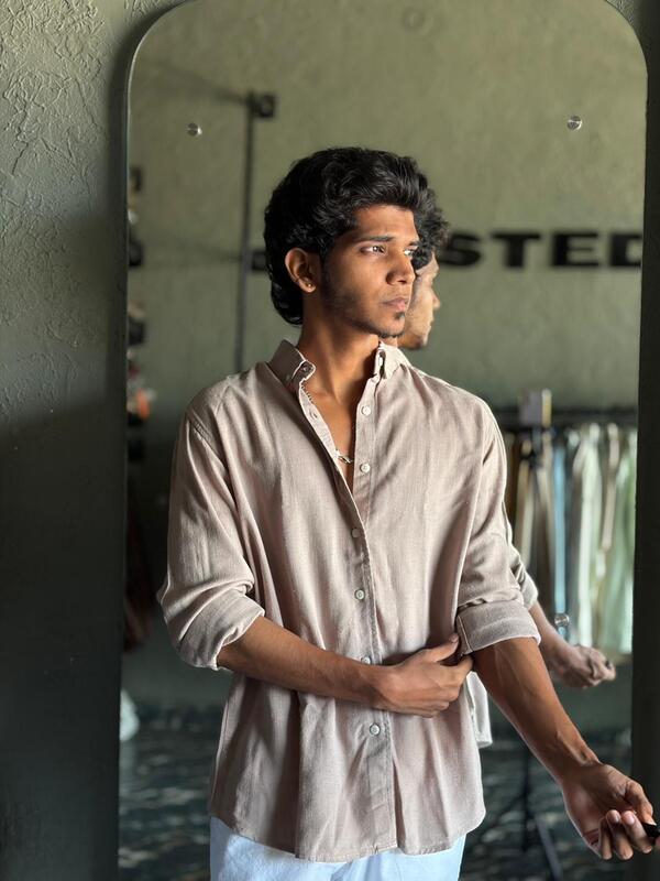 Wood brown linen shirt