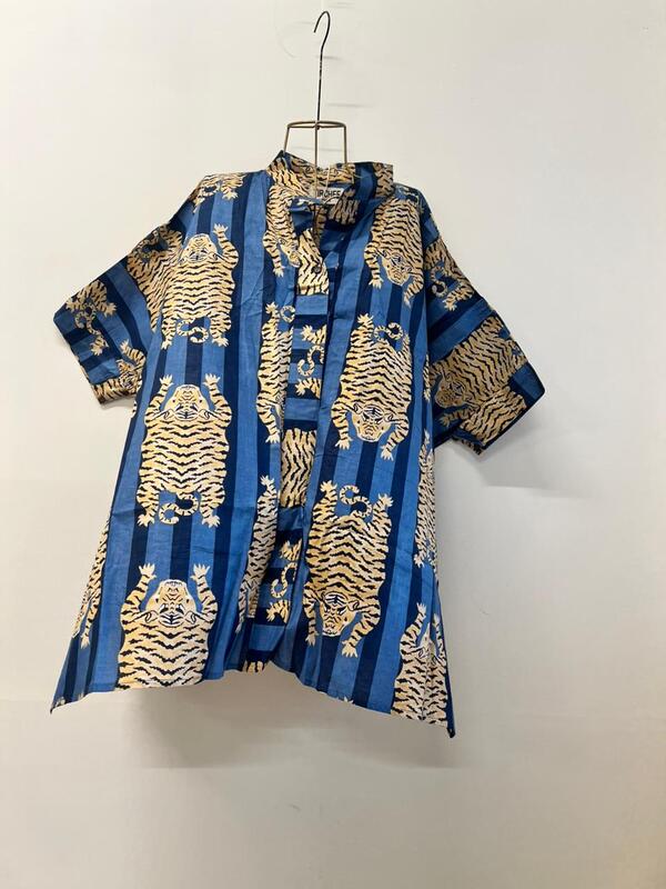 Junoon's Anti-Fit Shirt - Blue & Blue Stripes with Tigers