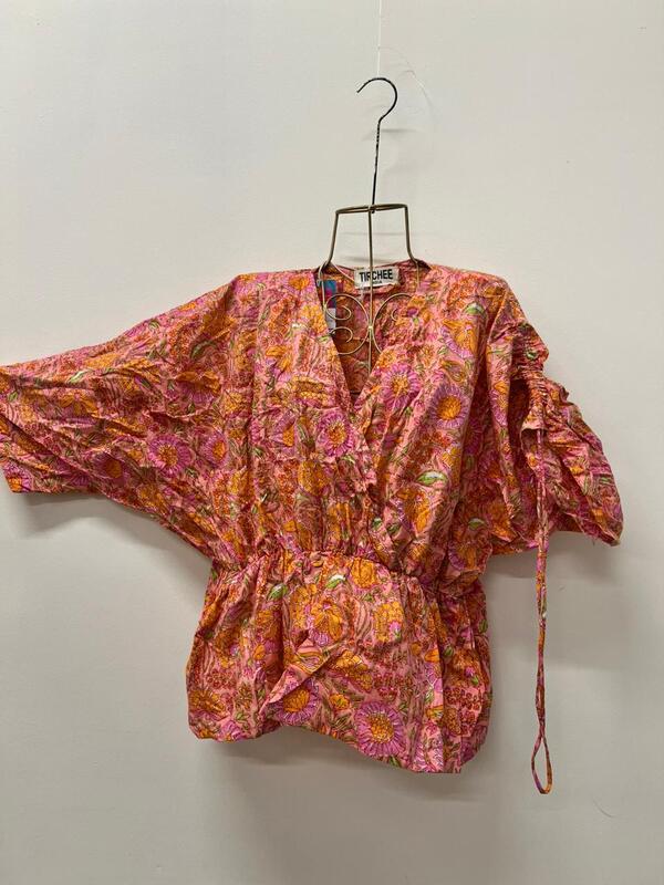 Meher's Scrunched Sleeve Peplum Top - Peach & Flowers