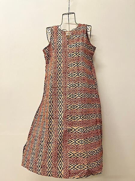 Saira's A-line Dress - Cream with Black & Red