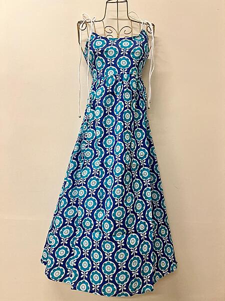 Zara's Classic Tube Dress - Blue With Blue Flowers