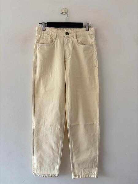 Butter cream momfit jeans