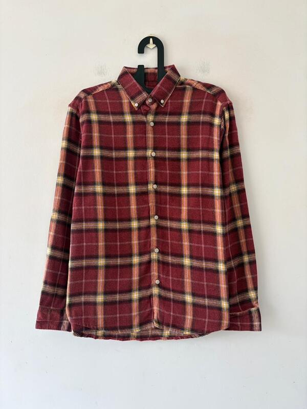 Amber gold & obsidian red flannels