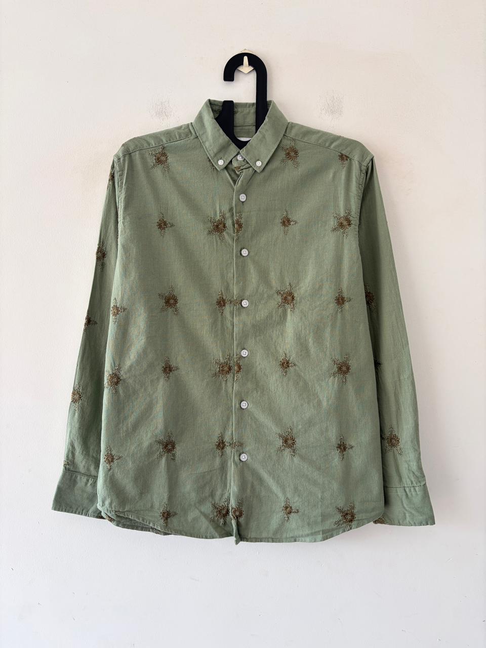Mint starburst embroidered shirt