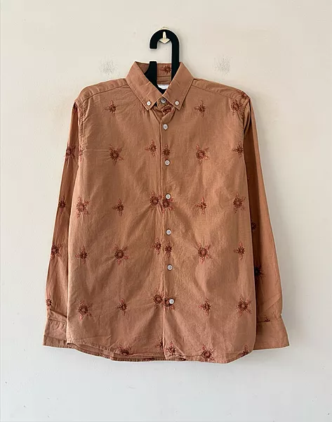 Peach starburst embroidered shirt