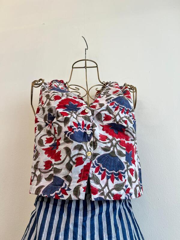 Nutan's princess top and straight skirt set - White & Blue/Red