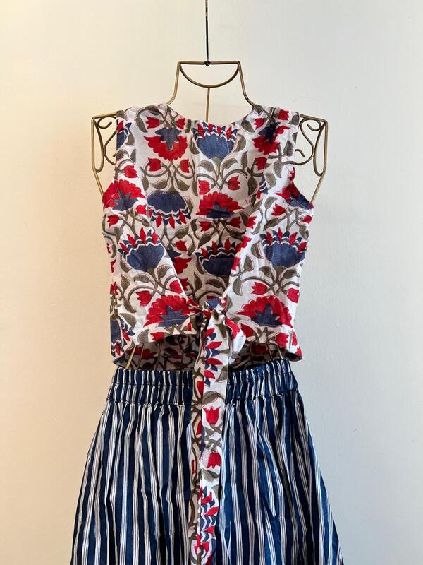 Nutan's princess top and straight skirt set - White & Blue/Red