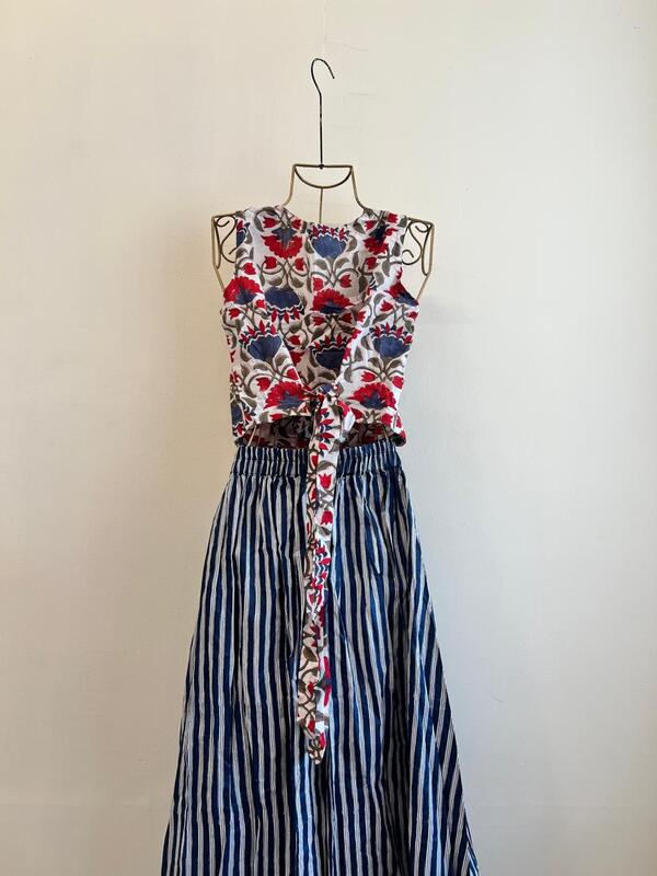 Nutan's princess top and straight skirt set - White & Blue/Red