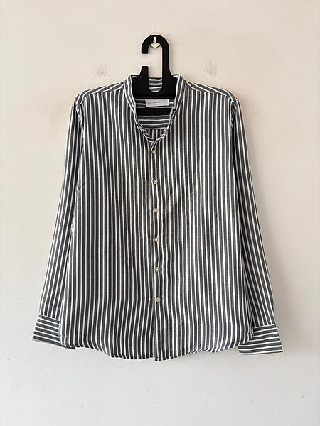 Graphite striped mandarin