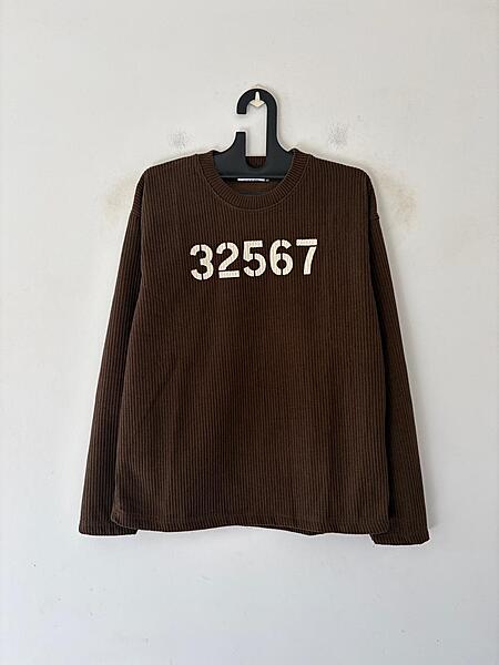 Brown waffle-knit sweatshirt