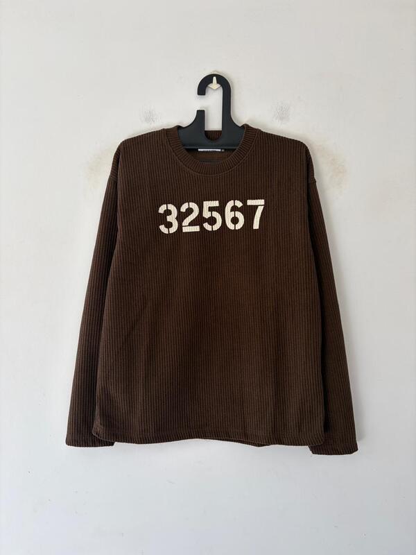 Brown waffle-knit sweatshirt