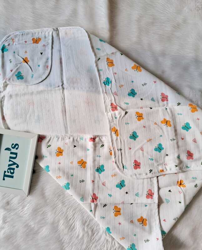 Muslin  Double layer cap towel (0-24 Months)