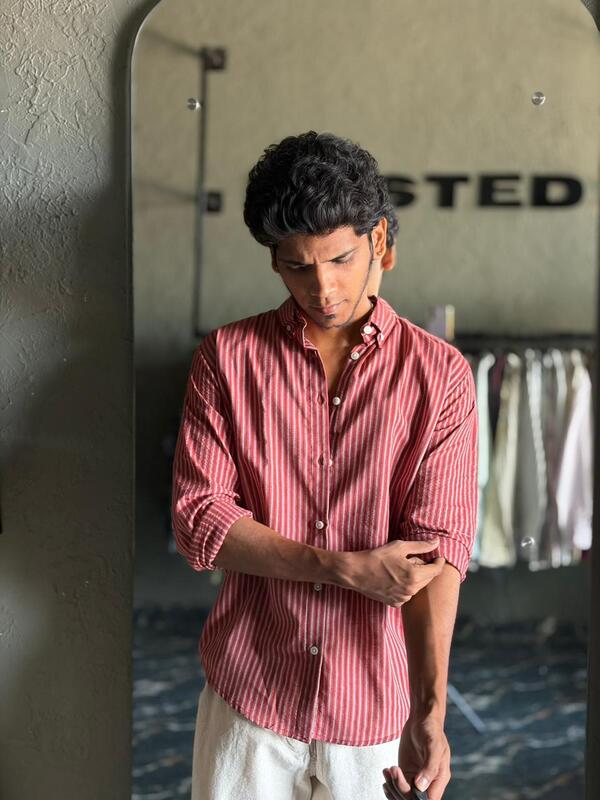 Crimson textured stripes shirt
