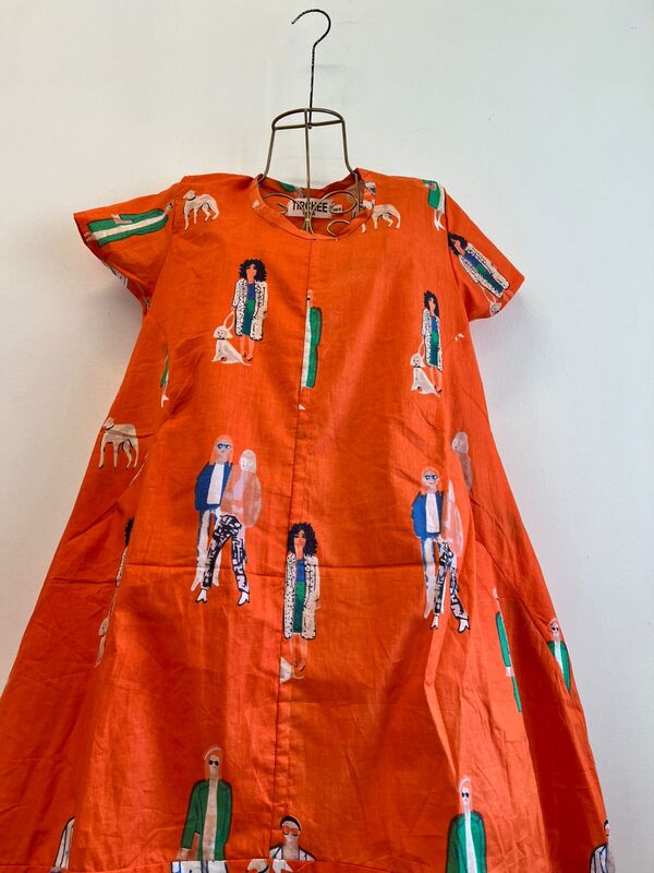 Akira's Easy Cocoon Dress - Orange & People