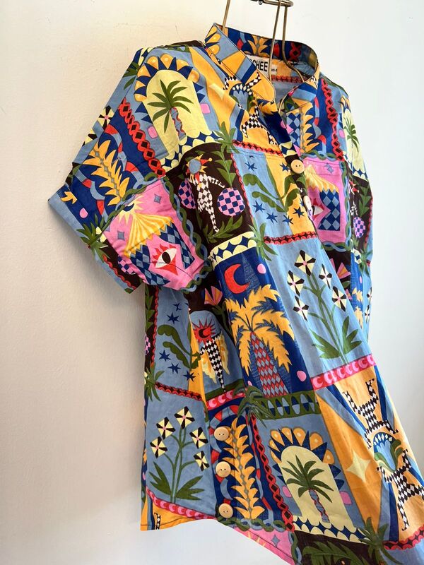 Tasha's Easy Curve Shirt - Blue & Colourful Frames