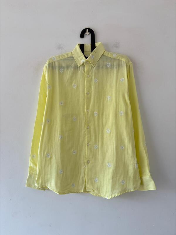 Lemon bloom embroidered shirt
