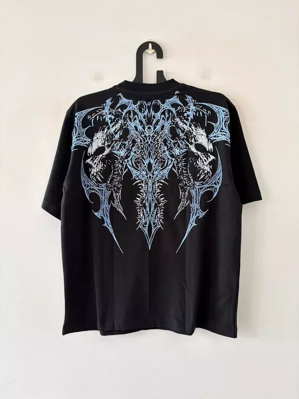 Black frost emblem oversized tee