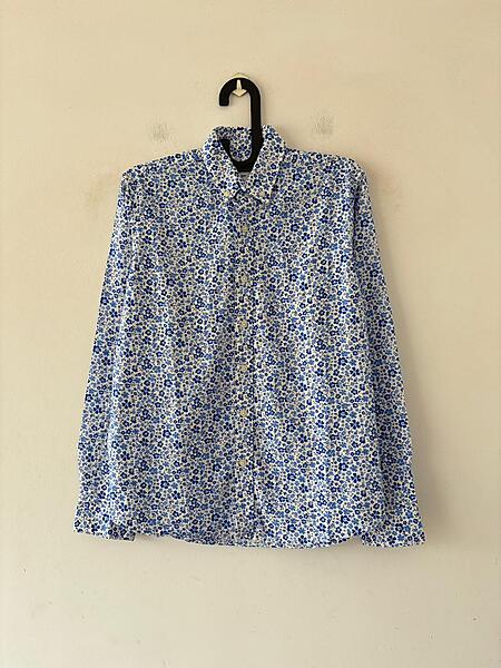 Azure petal printed shirt