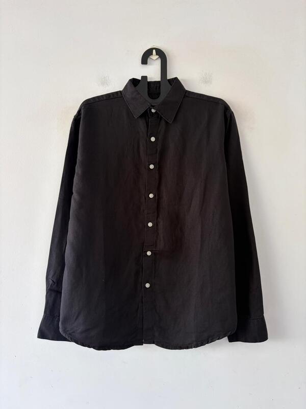 Noir coal linen shirt