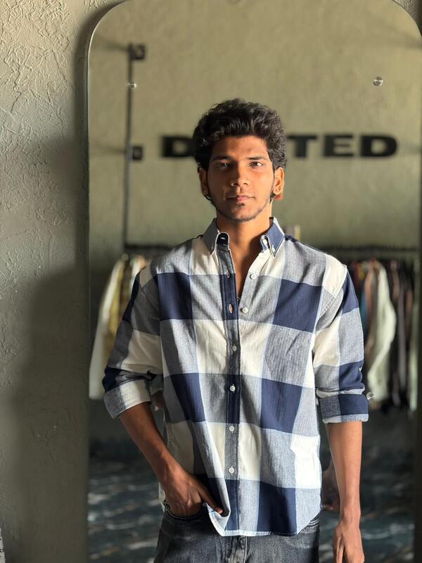 Midnight & stone white flannels
