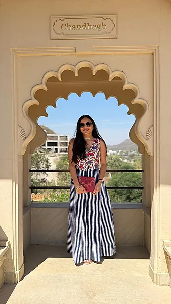 Nutan's princess top and straight skirt set - White & Blue Skirt