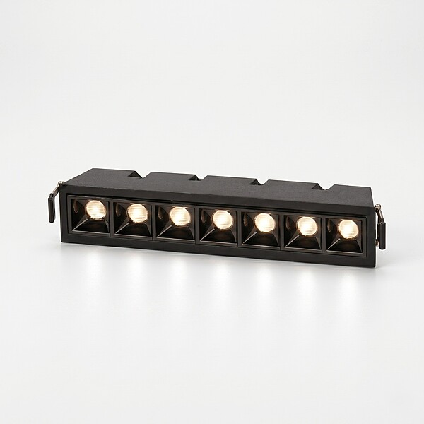 Line Grille Downlight (Warm White)
