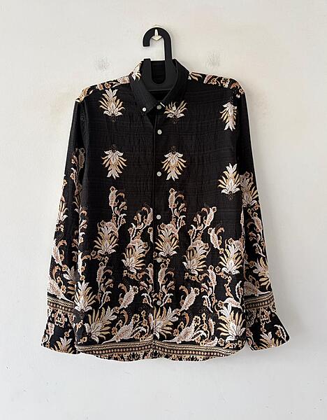 Noir gold printed shirt