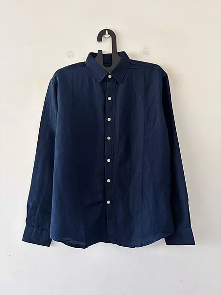 Navy essentis linen shirt