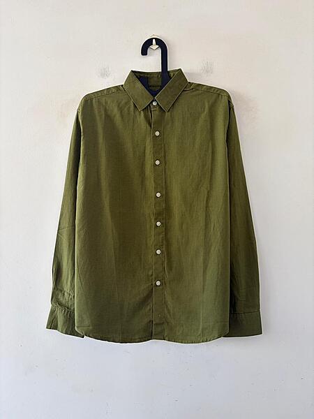 Olive grove linen shirt