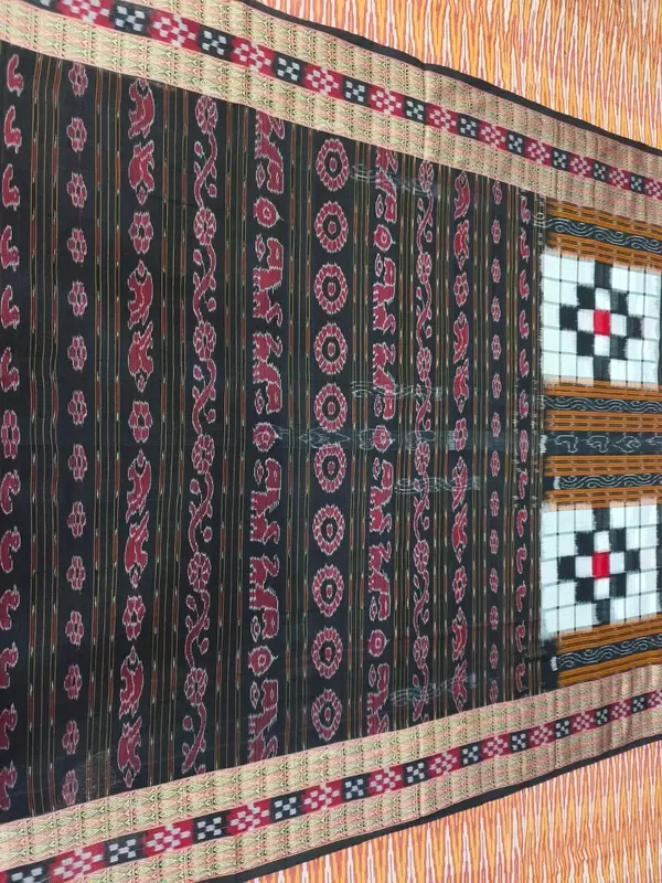 BICHITRAPURI FISH BORDER SAREE