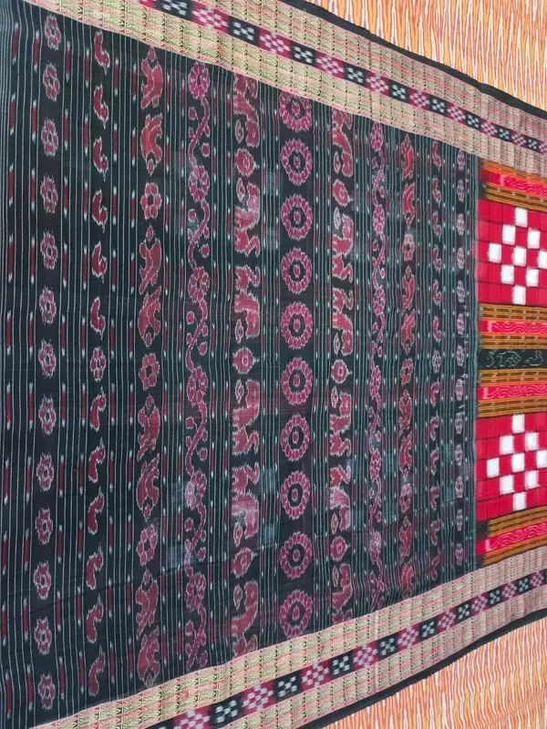 BICHITRAPURI FISH BORDER SAREE