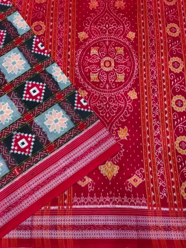 7 Kuthi Flower Sakta Saree