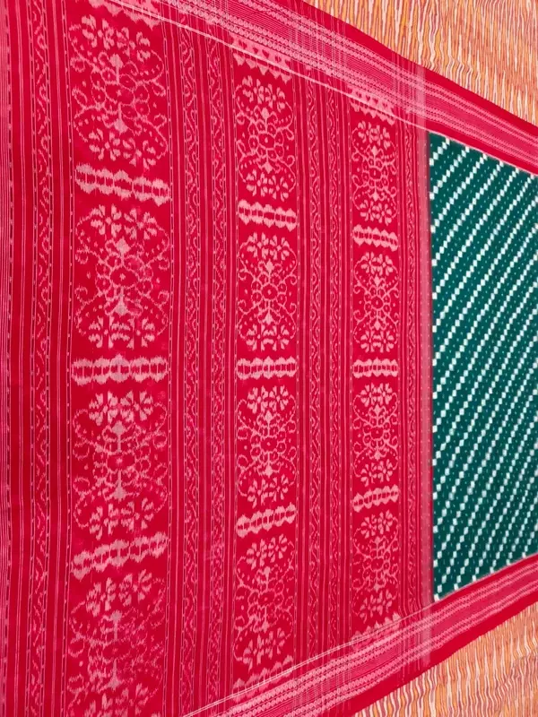 Tedha Tipa Sakta Saree